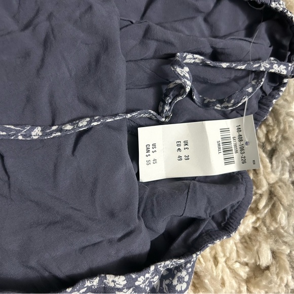 Abercrombie & Fitch One Shoulder Floral Bodysuit - Picture 3 of 3